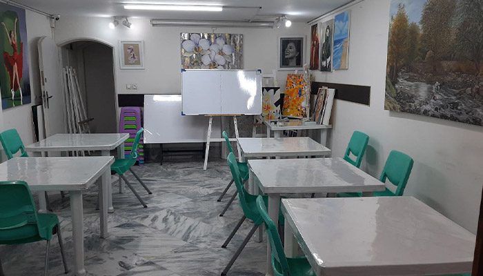 بهترین آموزشگاه نقاشی در مشهد 4 آموزشگاه نقاشی بوم سپید مشهد