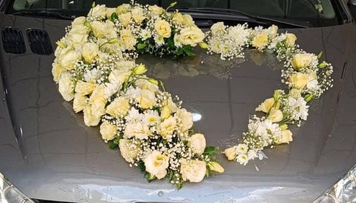 ایده گل آرایی ماشین عروس 206 8 گل آرایی ماشین عروس