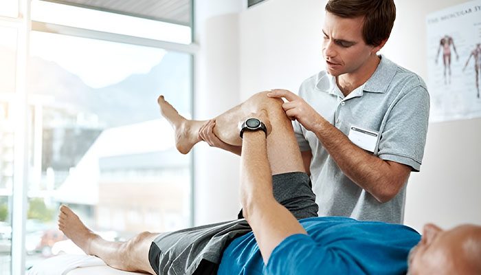 بهترین دکتر فیزیوتراپی در تهران 6 دکتر علی ملوکی