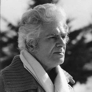 احمد شاملو