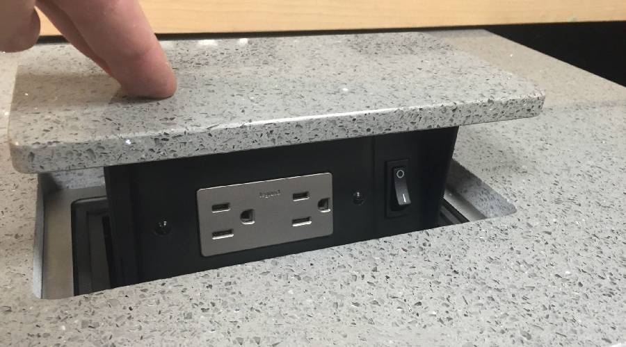 راهنمای خرید پریز تو کار کابینت 2 بررسی قیمت پریز توکار و عوامل مؤثر بر آن