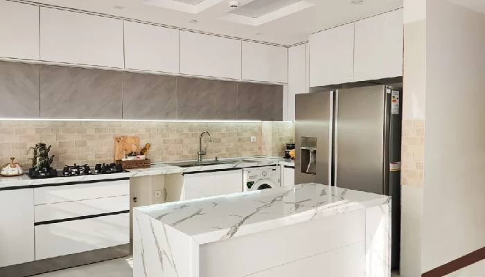 راهنمای انتخاب بهترین نور خطی برای آشپزخانه 3 مقایسه نور خطی با سایر نورپردازیها