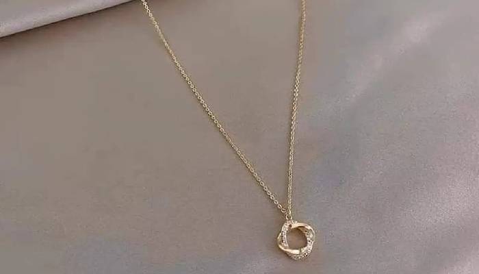 تعبیر خواب گردنبند طلا برای دختر مجرد | 5 نشانه مهم 2 تعبیر کلی گردنبند طلا در خواب دختر مجرد